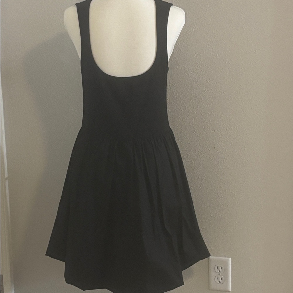 Leith Black Fit and Flare Dress Size M Sleeveless Minimalist Skater Dress - Picture 3 of 12